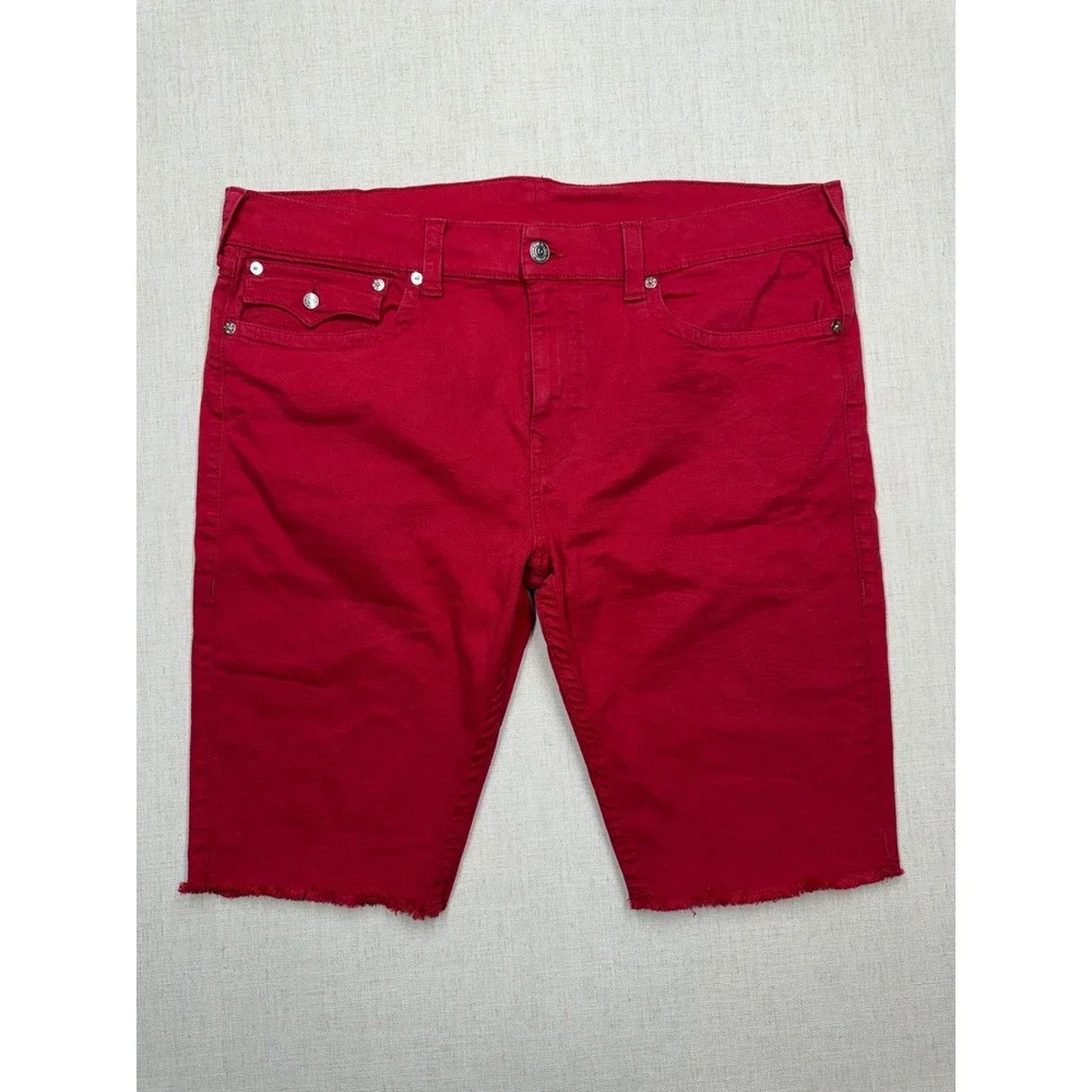 True Religion Ricky Flap Red Relaxed Straight Denim Shorts Mens 42 Raw Hem